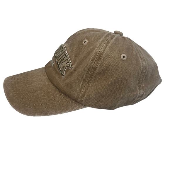 New York Baseball Distressed Mineral Wash Cap Green - Picture 3 of 9